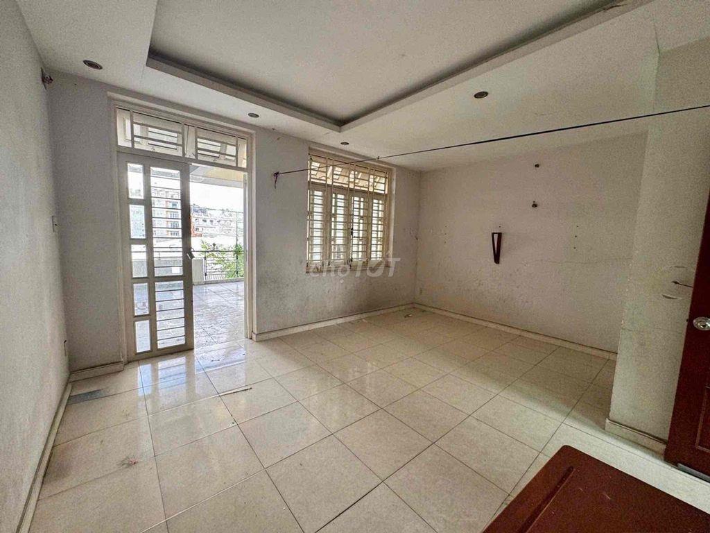 Bán nhà 5 tầng 120m2 ngay trung tâm Gò Vấp