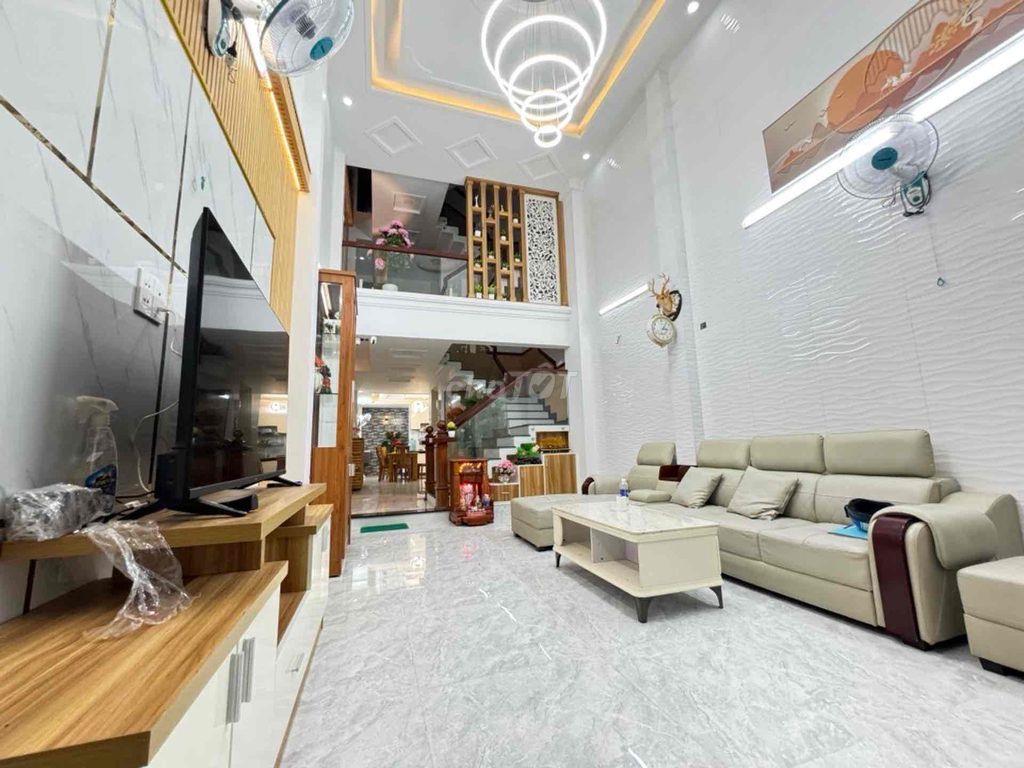 NGUYỄN DUY CUNG, GÒ VẤP – NHÀ 5 TẦNG, CÓ THANG MÁY – GIÁ CHỈ 9.7 TỶ!