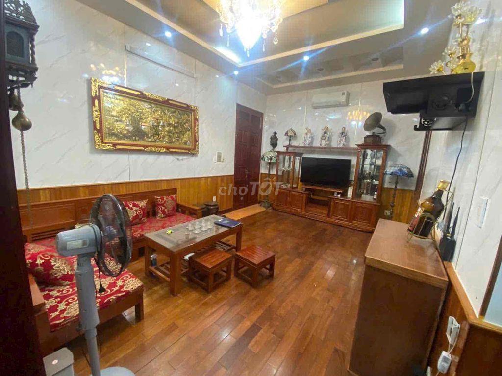 Cho thuê căn hộ đầy đủ đồ nhận nhà luôn