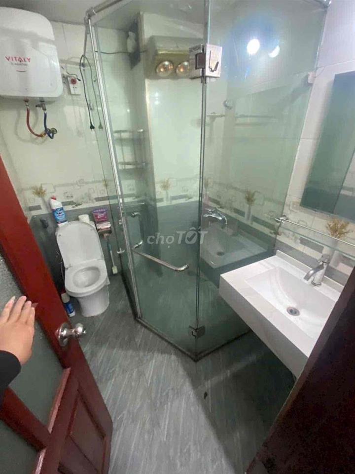 Cho thuê chung cư 3 phòng ngủ full đồ