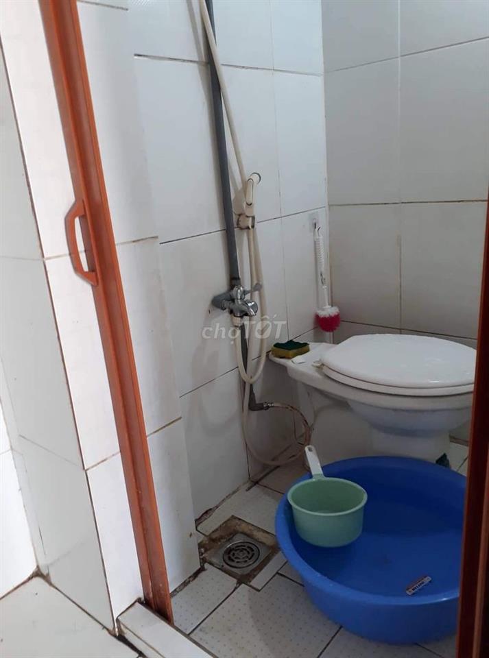 Phòng trọ ở 1 người, trung tâm Tân Bình, gác, kệ bếp, wc riêng