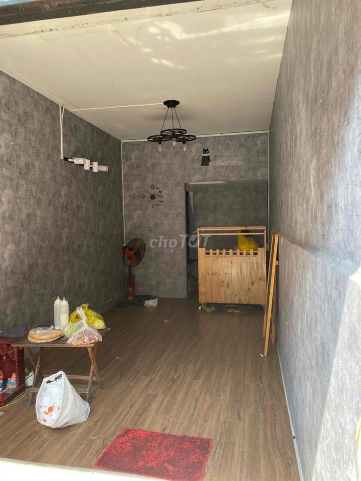 mặt tiền Hồ Văn Huê bên lề phải, phù hợp mở shop kinh doanh