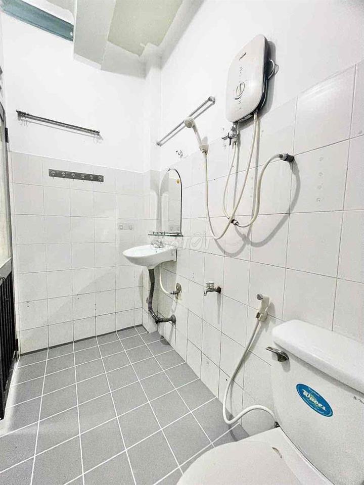 Chỉ 4.2tr phòng studio Quận 1