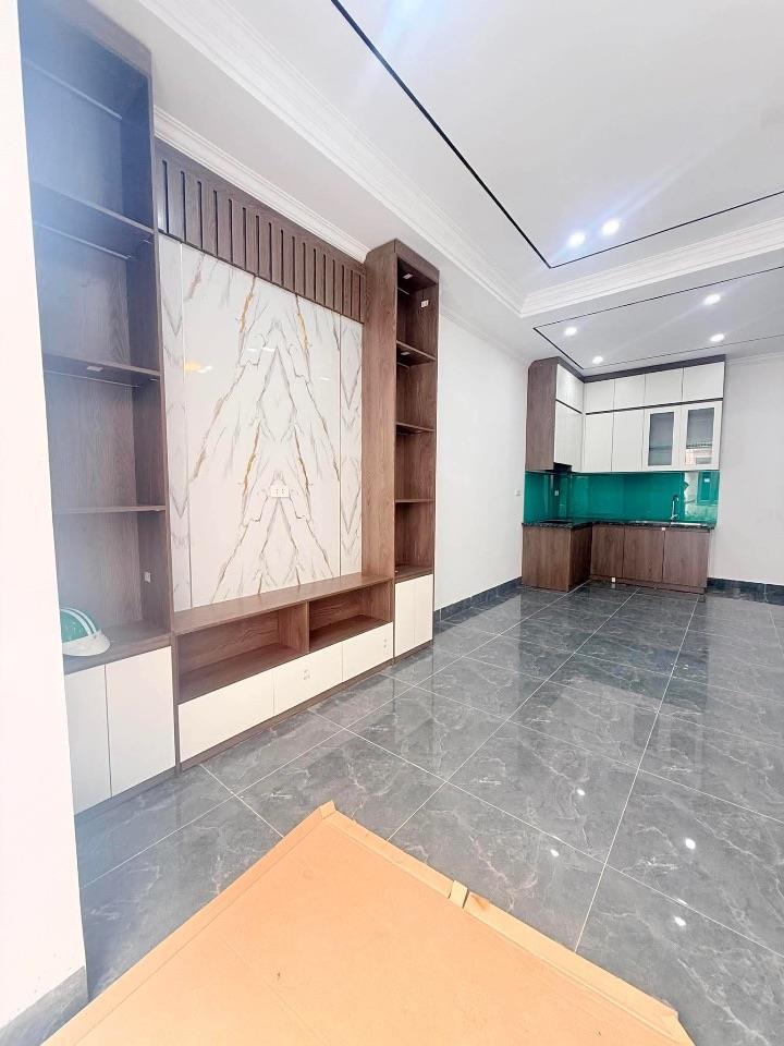 Bán nhà Phố Nối 45m2 3 tầng nhà mới ô tô đỗ cửa giá 2.5 tỷ