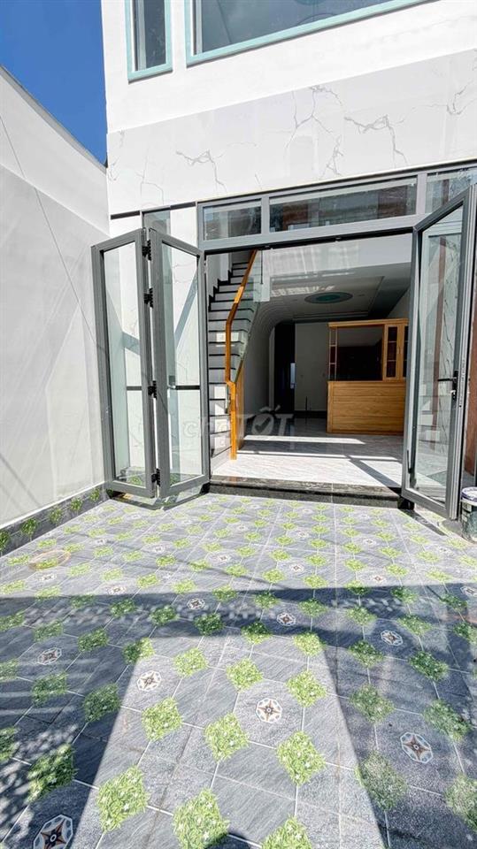 Bán nhà 180m mới xây Trần Văn Mười Đại Hải