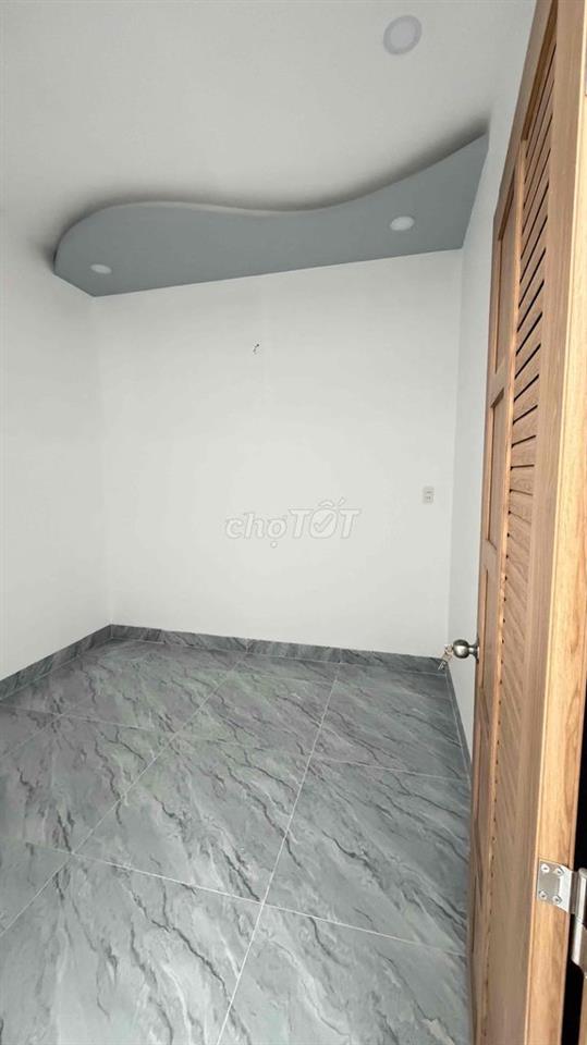 Bán nhà 180m mới xây Trần Văn Mười Đại Hải