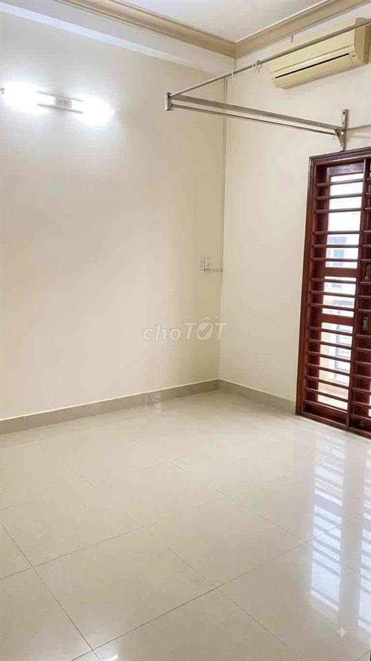 Bán nhà mặt tiền 16m đường lớn Đại Hải