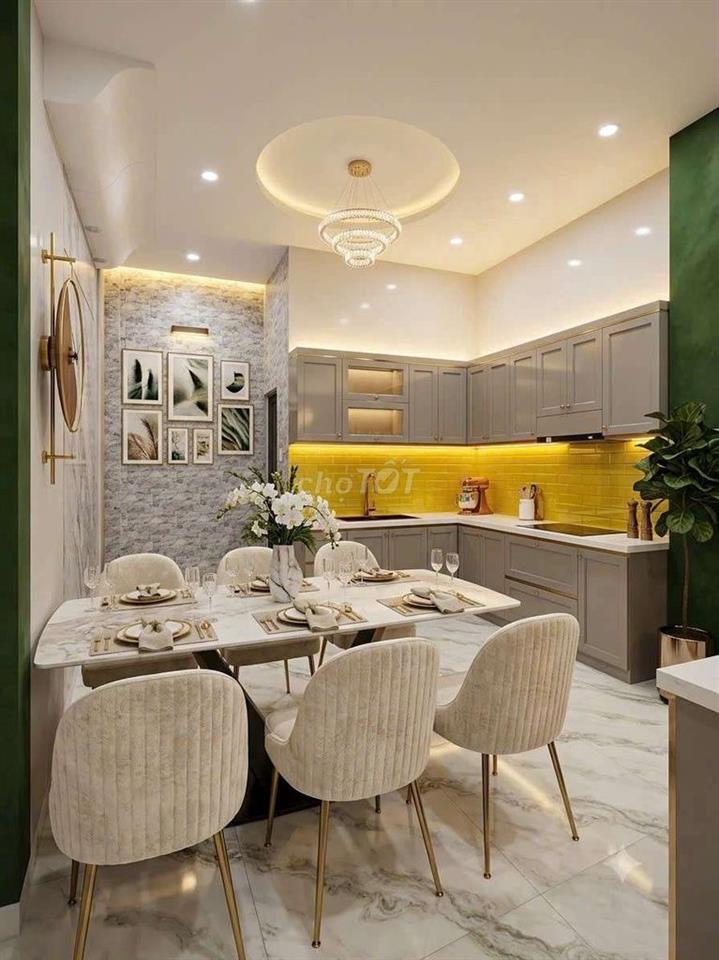 Mặt tiền kinh doanh ngay Aeon, chợ Sơn Kỳ, đường trước nhà 12m.