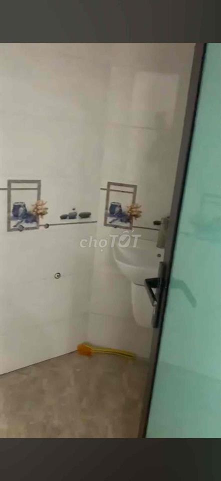 Chính chủ cho thuê nhà số 8 Hạ Yên Quyết