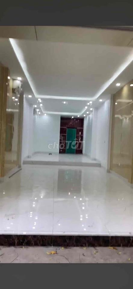 Chính chủ cho thuê nhà số 8 Hạ Yên Quyết