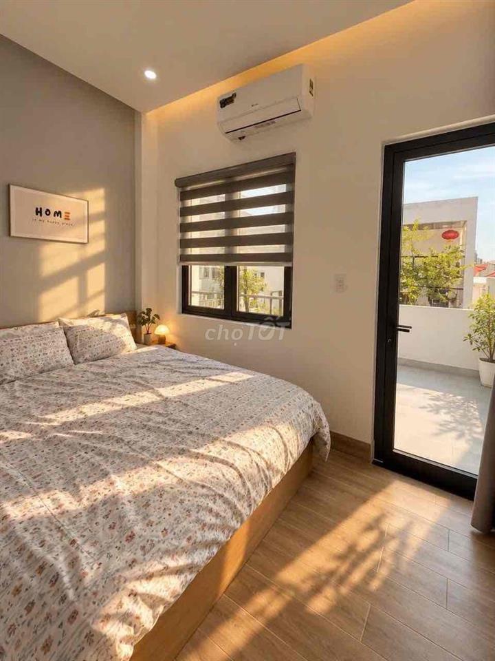 Penthouse 1 bedroom new, in Son Tra near My Khe beach