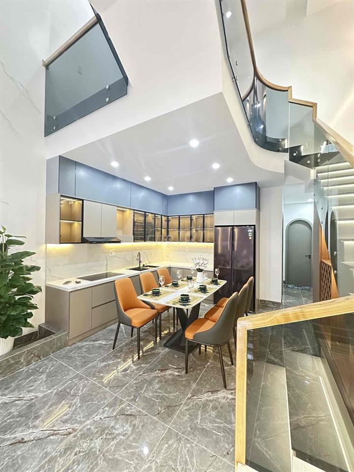 nhà 3 tầng 3 mê xây mới