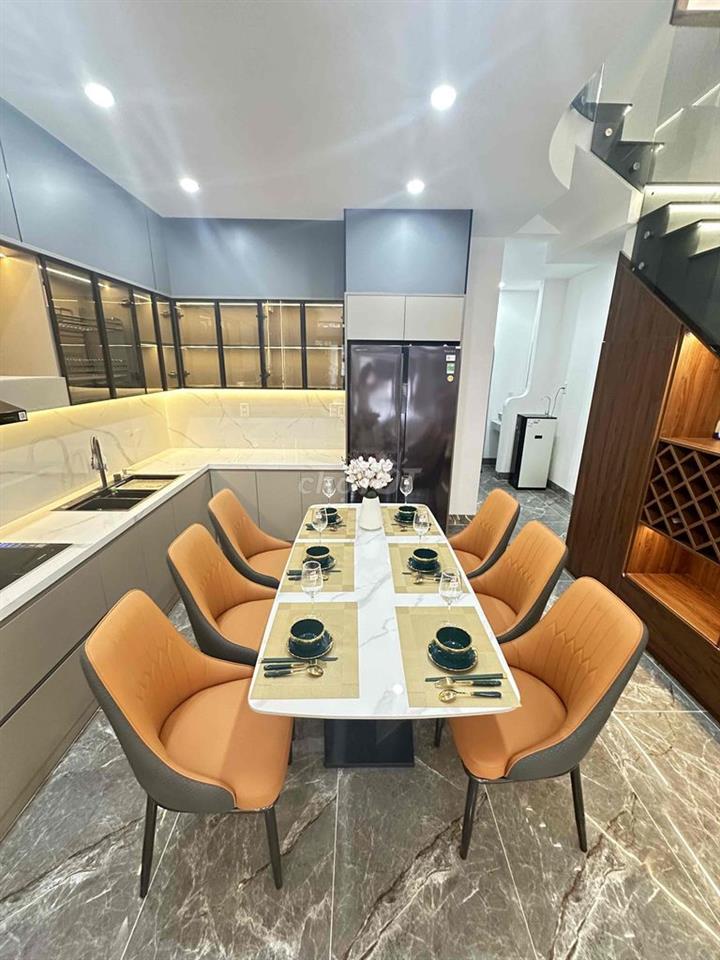 nhà 3 tầng 3 mê xây mới