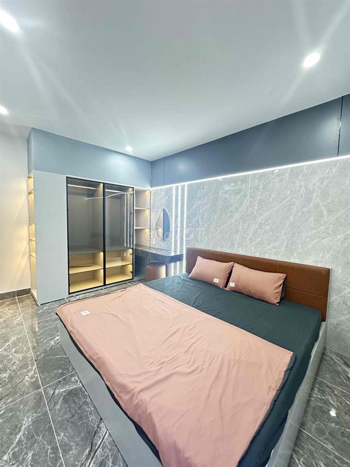 nhà 3 tầng 3 mê xây mới