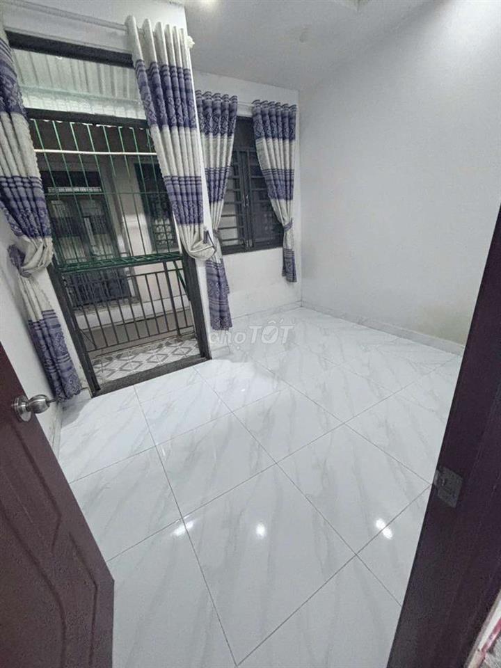 cho thuê nhà nguyên căn gần vòng xoay tua một
