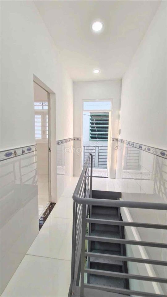 NHÀ CẦN THƠ GIÁ RẺ