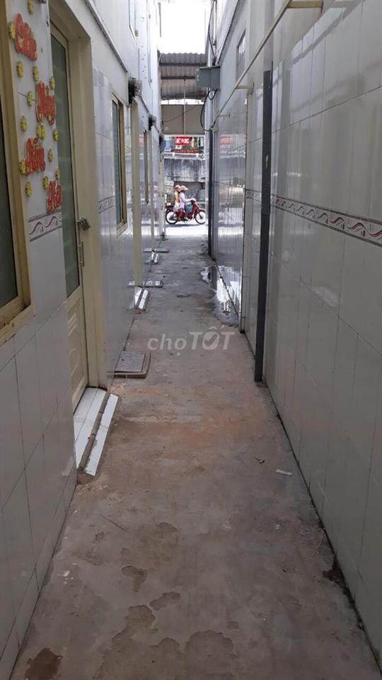 Phòng trọ mặt tiền Trần Hưng Đạo gần cầu quay