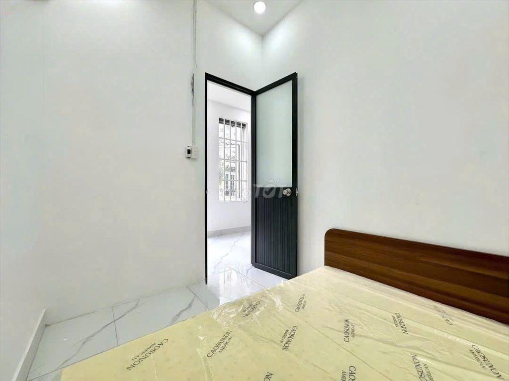 1PN  riêng tách bếp full nội thất ban công cửa sổ rộng tại PXL