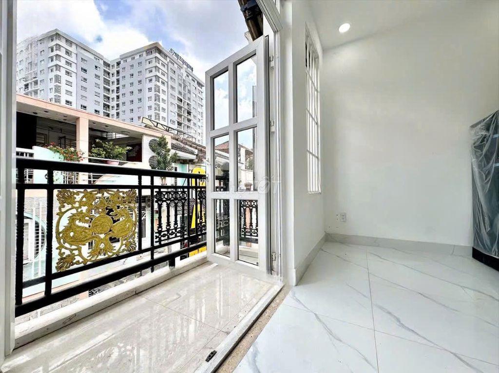 1PN  riêng tách bếp full nội thất ban công cửa sổ rộng tại PXL