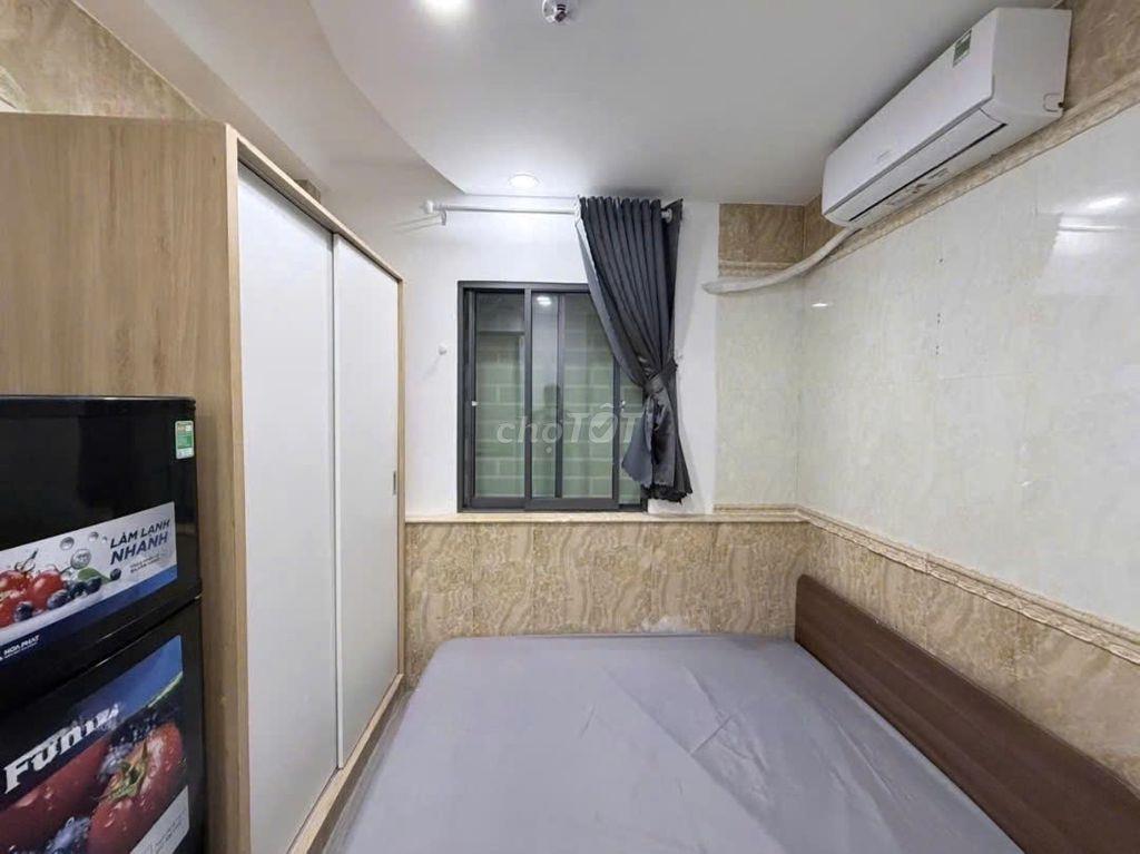 1pn riêng tách bếp full nội thất cửa sổ đường xe hơi cách PXL 100m