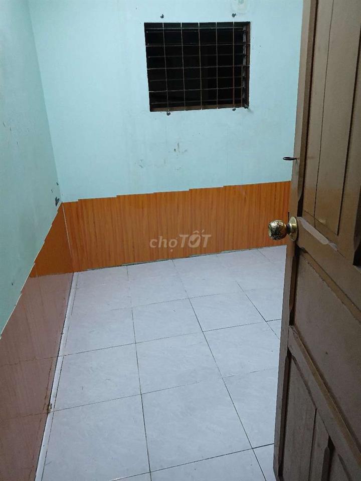 cho nữ thuê  phòng 