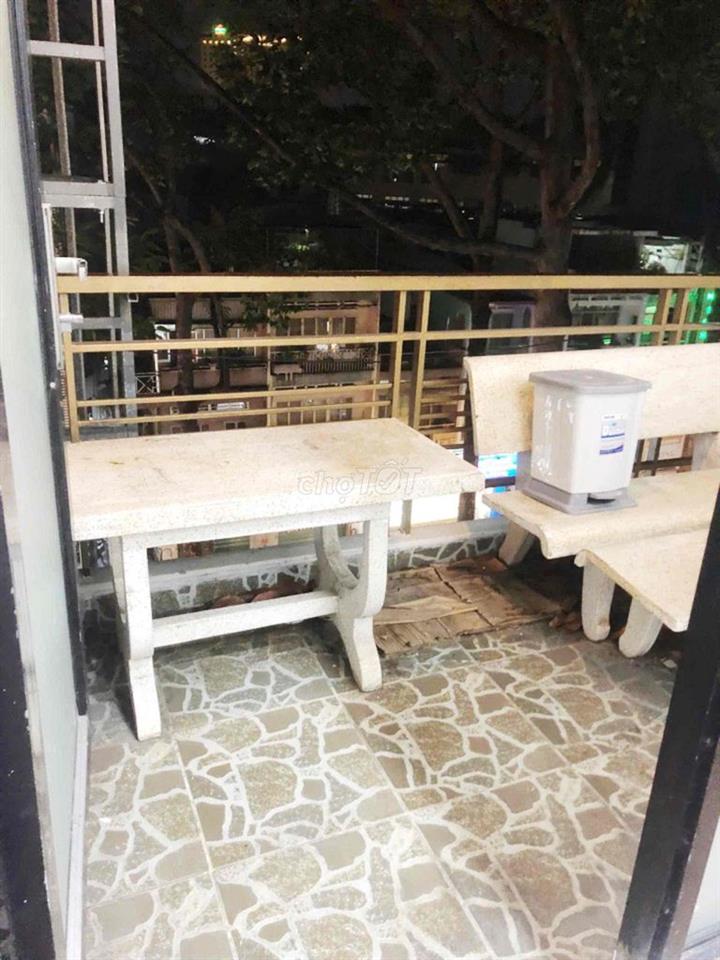 PHÒNG TRỌ BAN CÔNG QUẬN 10 GẦN UEH, ĐH Y DƯỢC - KHU AN NINH BẢO VỆ