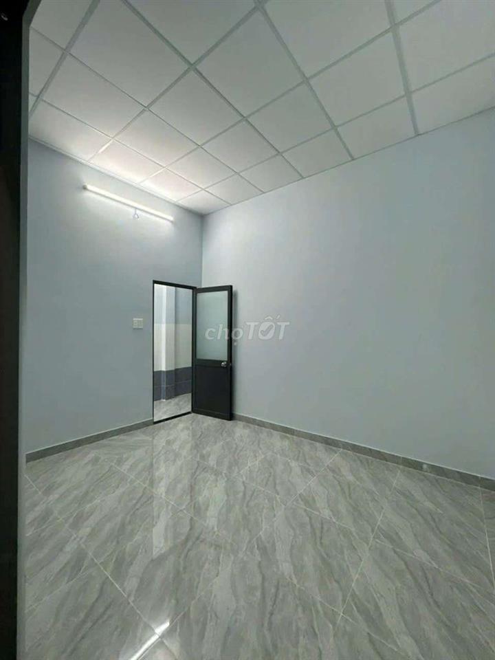 Hiếm - Nhà Mới 6x22 - Ngay Trung Tâm Hóc Môn