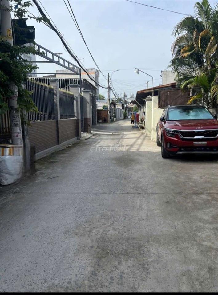 Đất Thổ Cư Ngay Trung Tâm Hóc Môn Cần Bán Nhanh Giá Ngợp