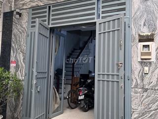 CHO THUÊ NHÀ NGUYÊN CĂN MÌNH CHÍNH CHỦ, 4PN + 5WC, 4,5x12, NT CƠ BẢN