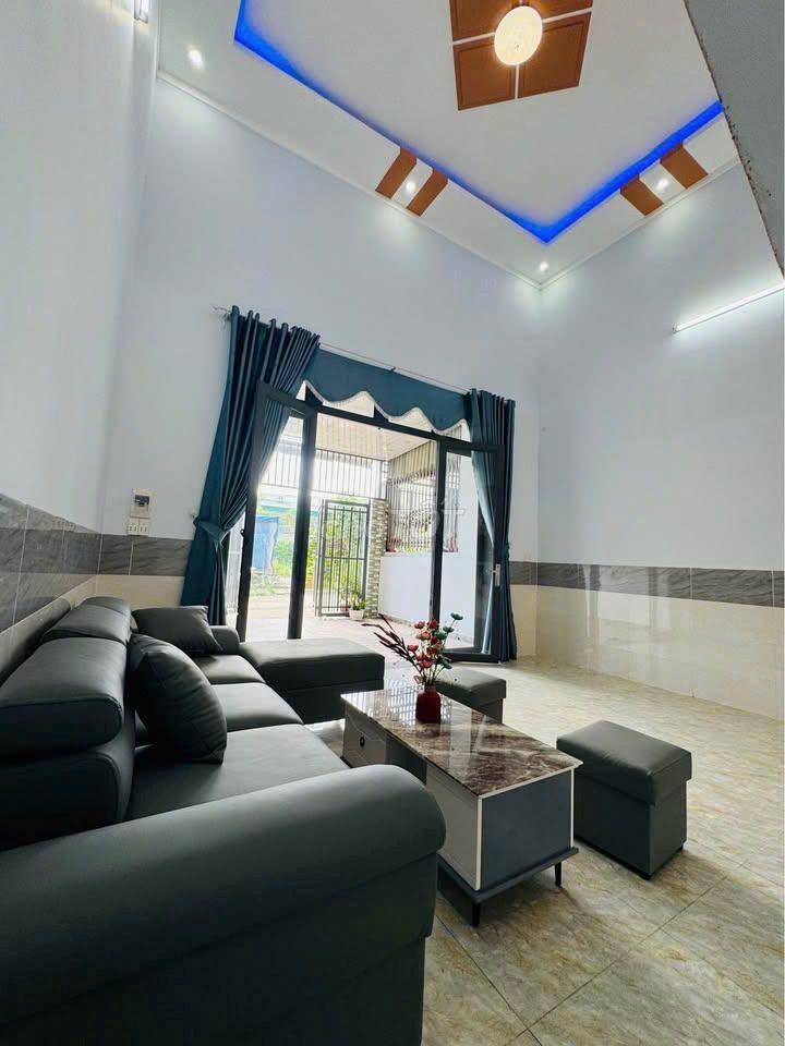 📌CHỦ BÁN GẤP NHÀ C4 GÁC ĐÚC Ở NGÃ 3 BẦU CHỢ BẮP - HÓC MÔN SỔ SẴN.