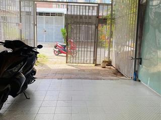 bán nhà 2 sẹc Tô Kí vào căn 1 trệt 1 lầu giá 1tỷ050 mua bán sổ sẵn.