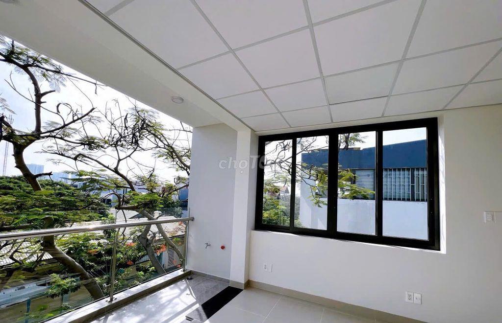 CHO THUÊ VĂN PHÒNG TRUNG TÂM QUẬN 7 CÓ THANG MÁY