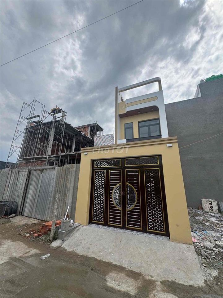 NHÀ ĐẸP CẦN GIUỘC