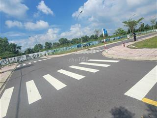 CHÍNH CHỦ CẦN RA HÀNG LÔ ĐẤT ĐẸP TẠI BẾN LỨC