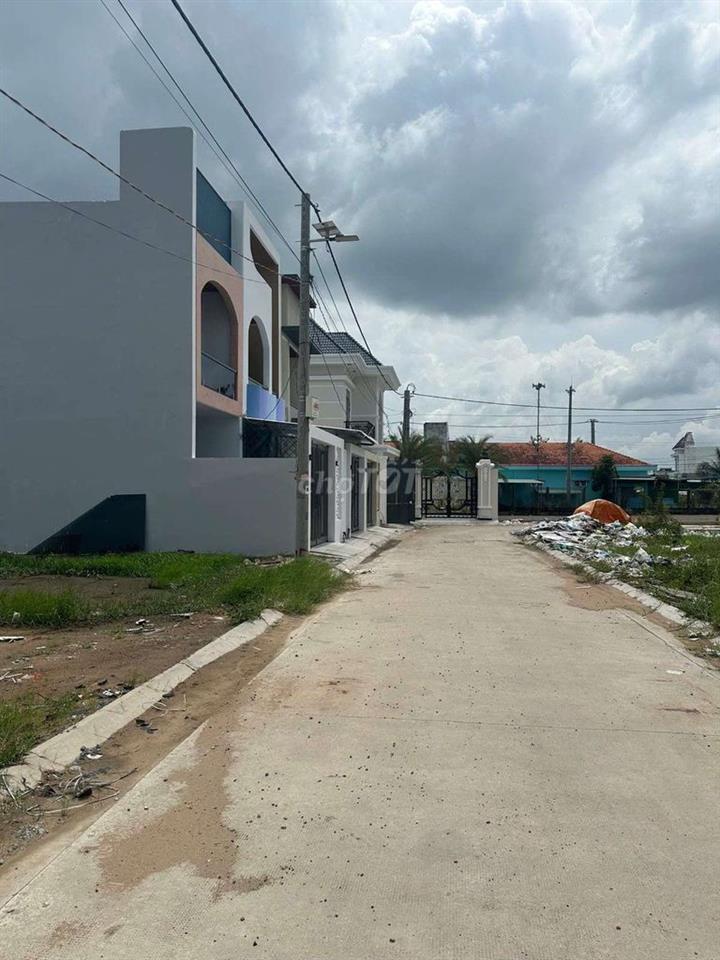 Cần bán thổ cư KCN Rạch Kiến mới 
