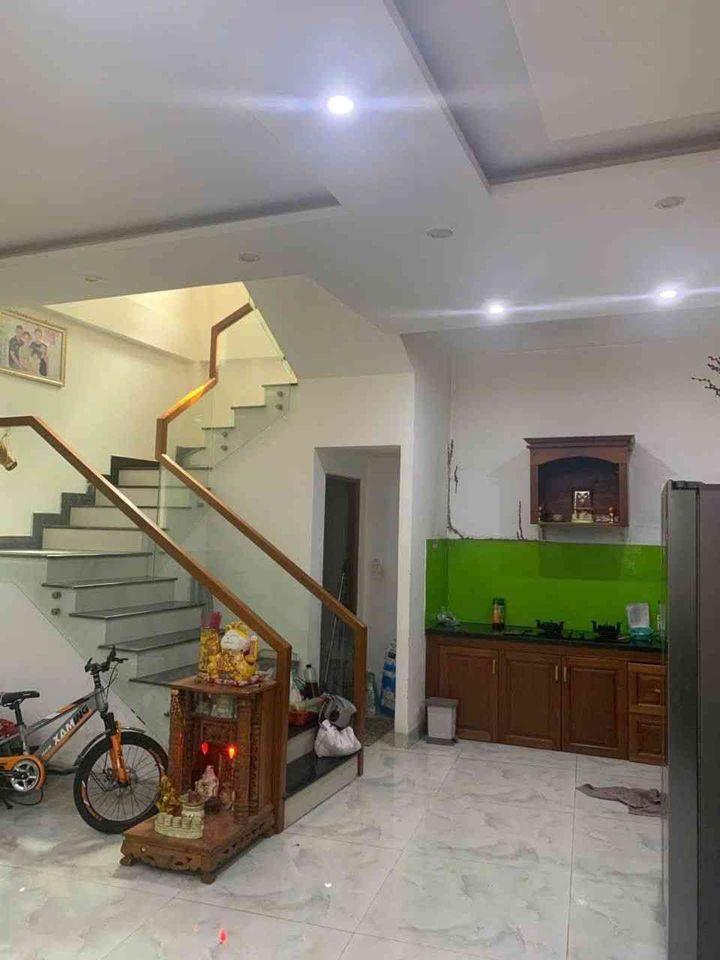 NHỈNH 4 TỶ PHẠM NHỮ TĂNG - 20m RA ĐƯỜNG CHÍNH - GẦN BÃI ĐẬU Ô TÔ