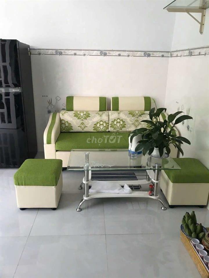 nhà 1 trệt 1 lầu SHR xã tân kiên(tân nhựt)