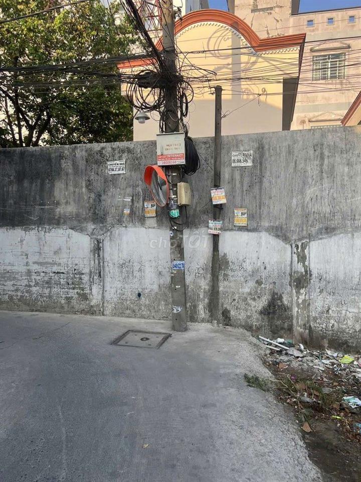 nhà 1 trệt 1 lầu SHR xã tân kiên(tân nhựt)