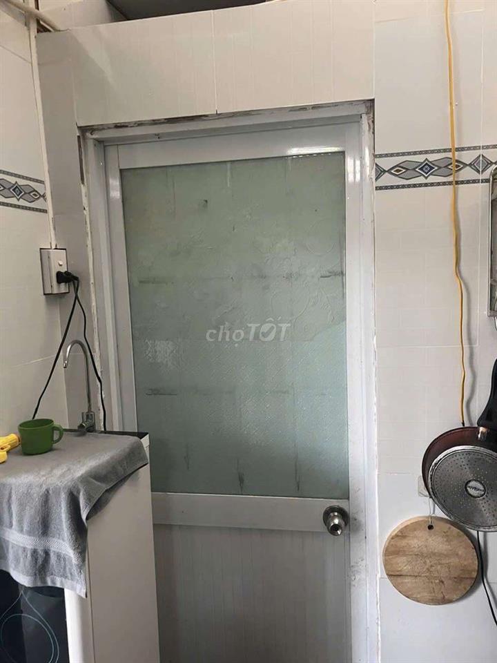 nhà 1 trệt 1 lầu SHR xã tân kiên(tân nhựt)