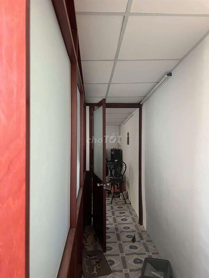 nhà 1 trệt 1 lầu SHR xã tân kiên(tân nhựt)