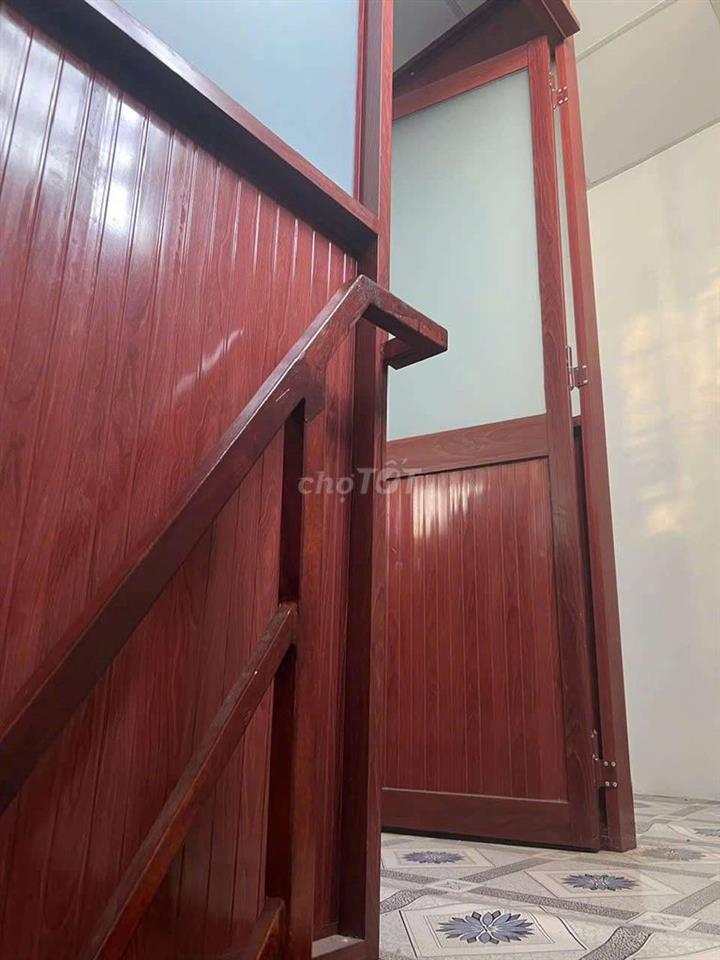 nhà 1 trệt 1 lầu SHR xã tân kiên(tân nhựt)
