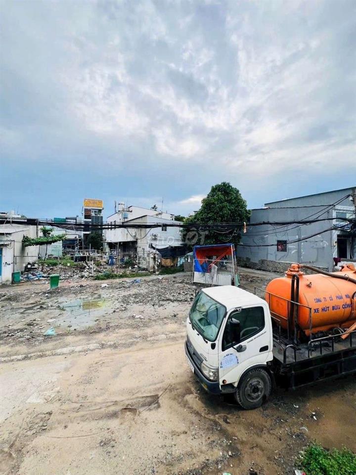 đất 2mt đường Nguyễn cữu phú 186m2(6×31m)