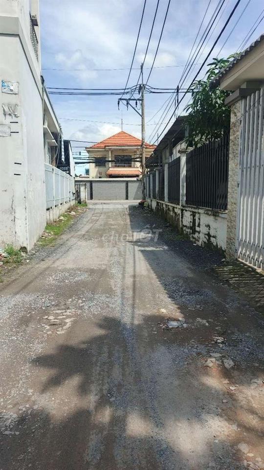 đất 134m2(5,3×25,3m) có 129m2 đất ở
