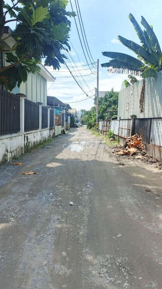 đất 134m2(5,3×25,3m) có 129m2 đất ở