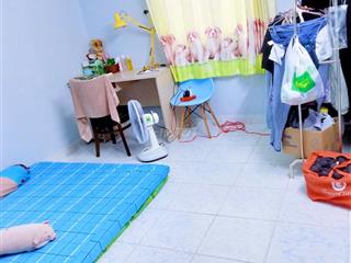 CẦN 1 NỮ THUÊ 1 PHÒNG NGỦ RIÊNG TRONG CĂN HỘ CHUNG CƯ RỘNG 71M2