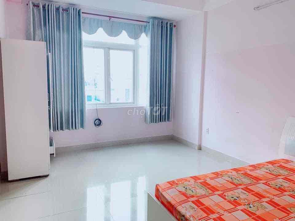 Căn hộ dịch vụ cao cấp full noi that cho thuê quận 6