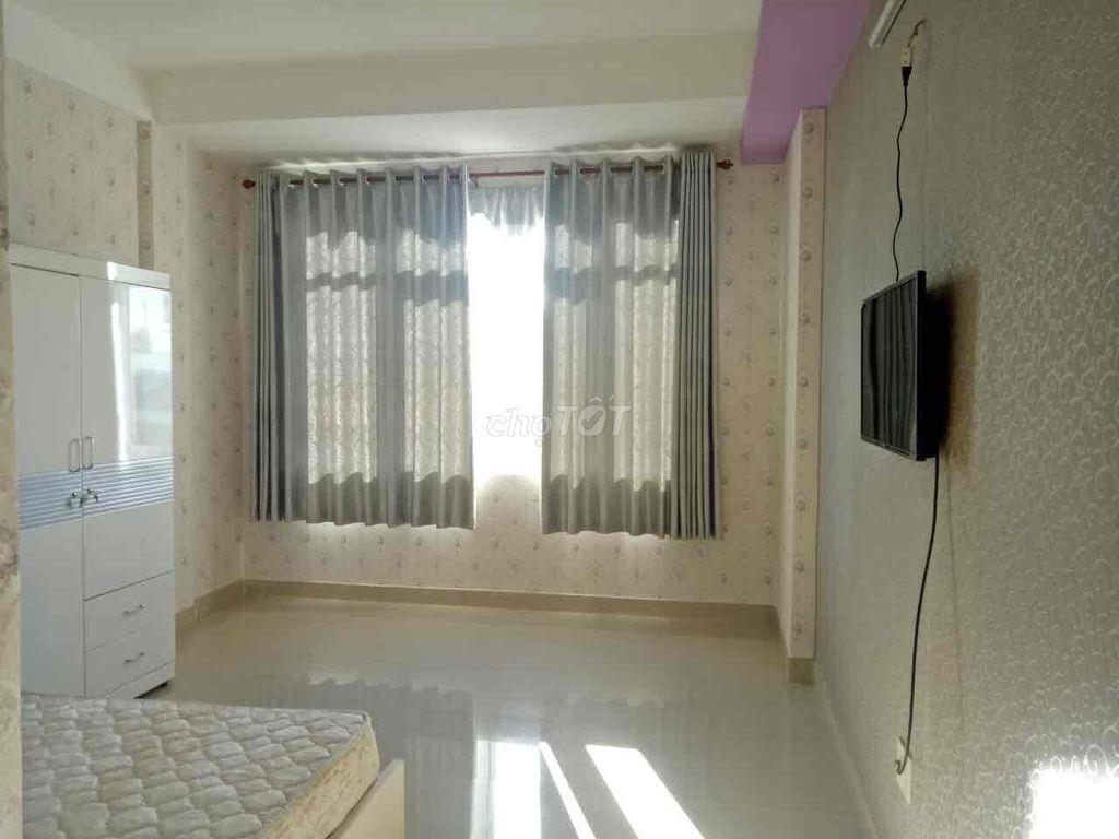 Căn hộ dịch vụ cao cấp full noi that cho thuê quận 6