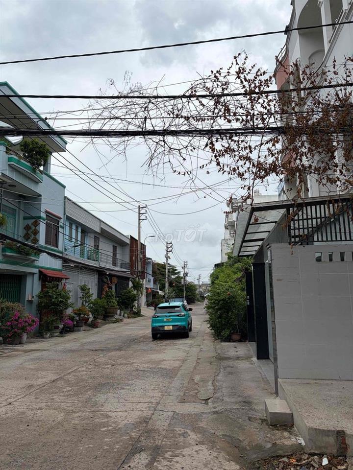 căn góc 2 Mặt tiền võ văn kiệt  cần bán