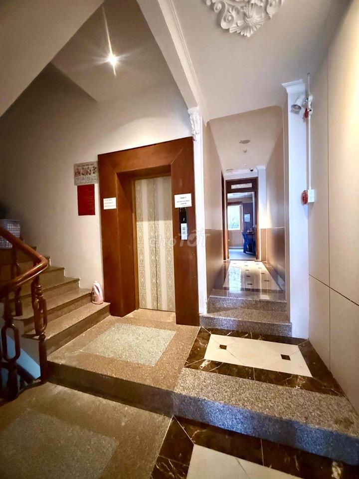 khách sạn 3 sao khu Tên Lửa ,24 phòng , doanh thu 300tr/ tháng