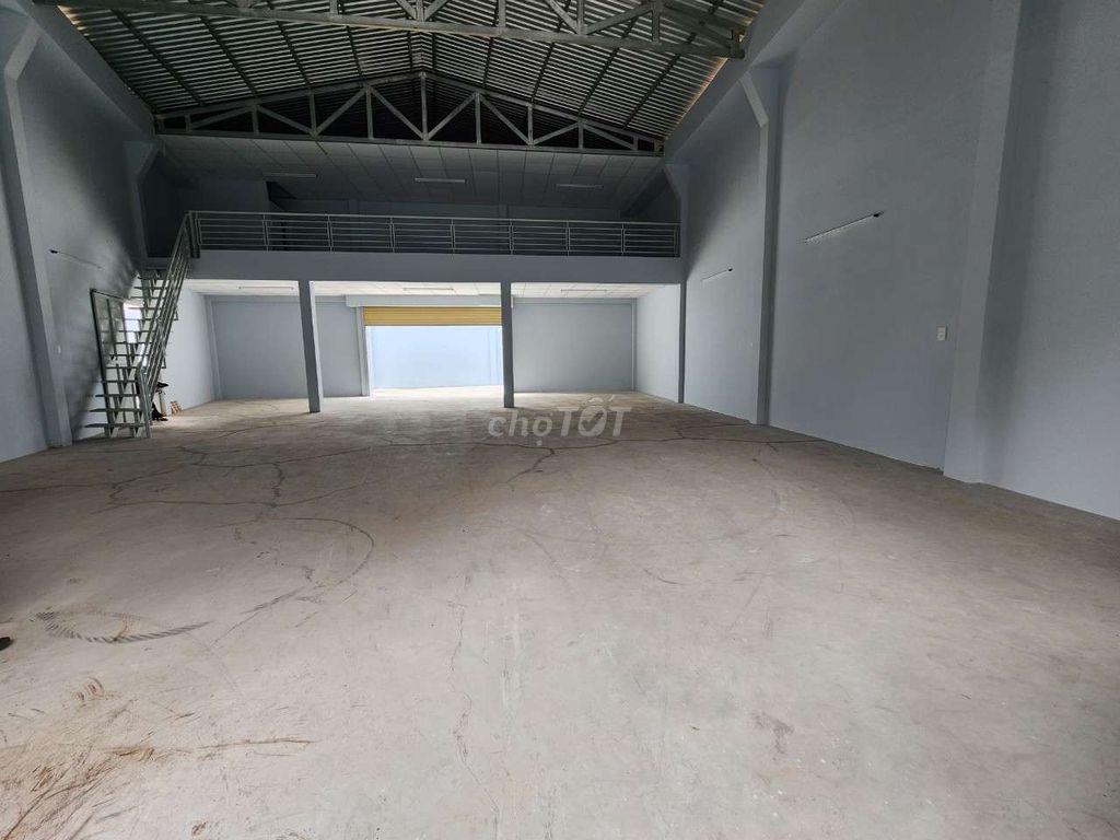 Cho thuê kho sát 4 xã 320m2 giá 25 triệu